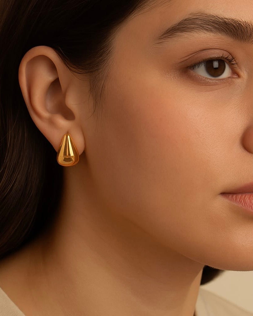 Gold Teardrop