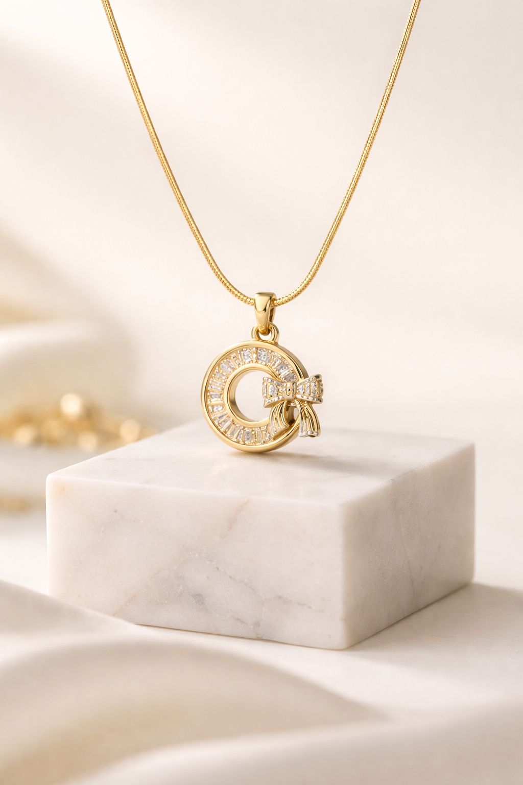 Crystal Bow Neckalce