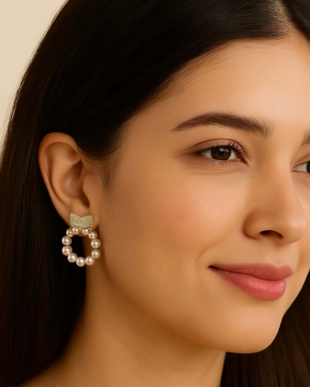 Pearly Pretty Bow Earrings