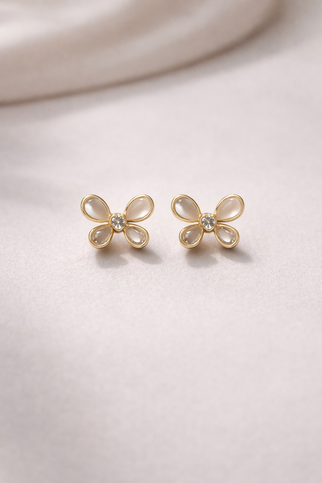 Petal Bloom Earring