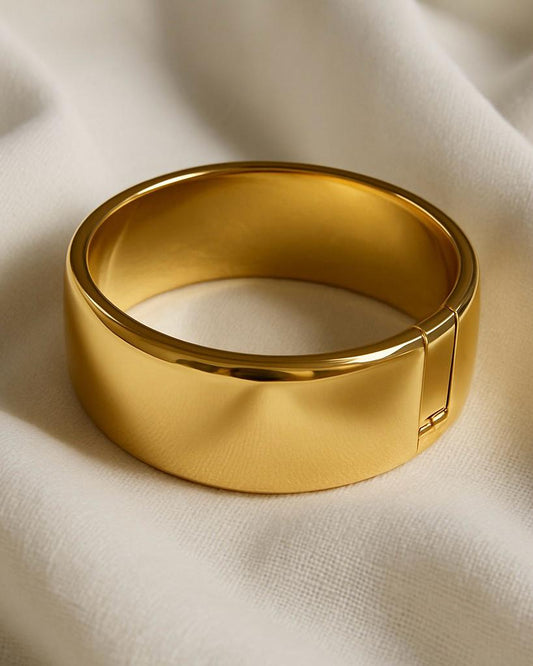 Majesty Cuff