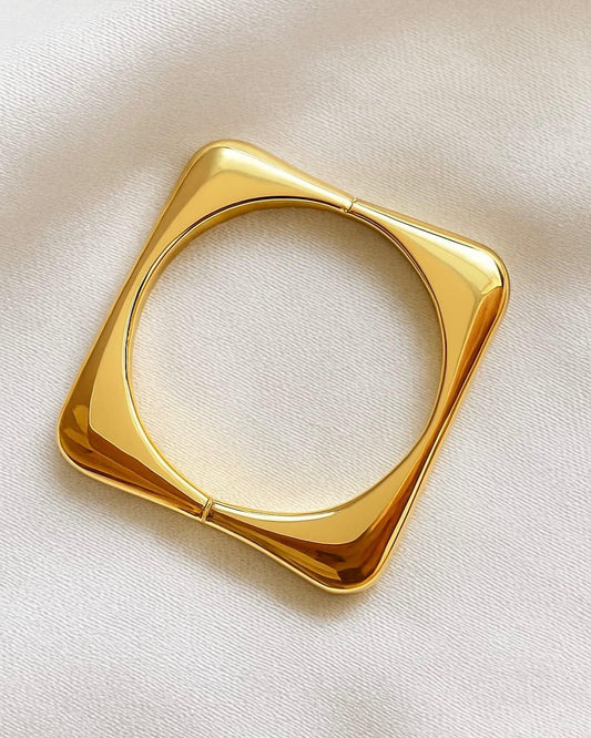 Edge of Elegance